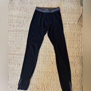 Vuori Black running tights